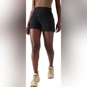 Athleta Women’s Trekkie North Bermuda Short